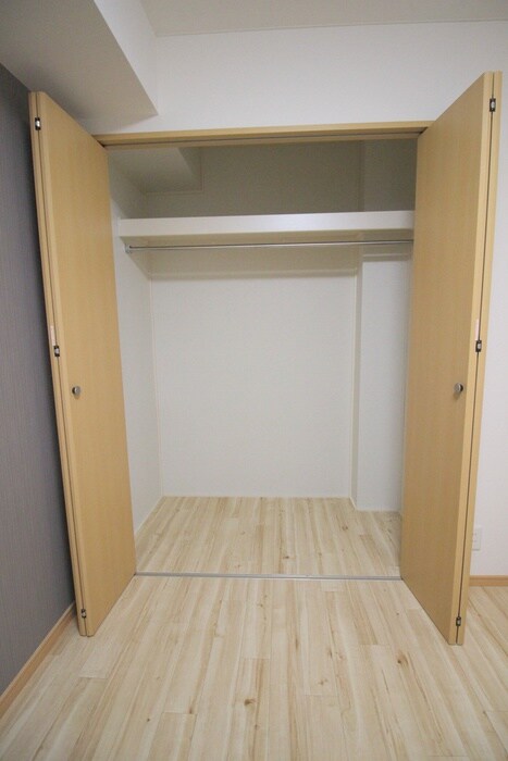 物件内観写真12　(収納)
