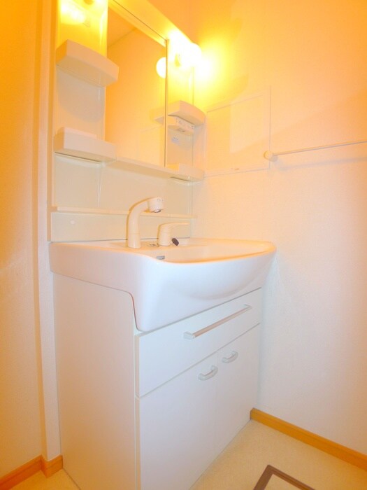 物件内観写真14　(洗面)