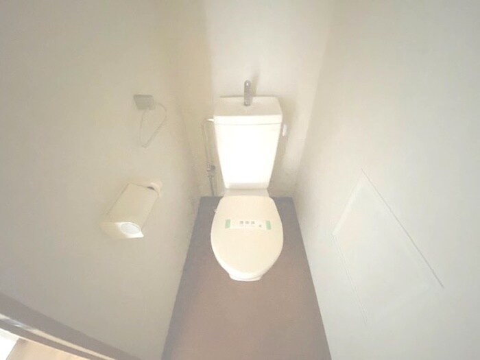 物件内観写真14　(トイレ)