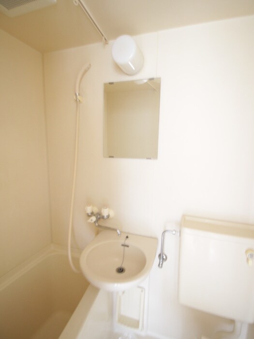 物件内観写真10　(洗面)