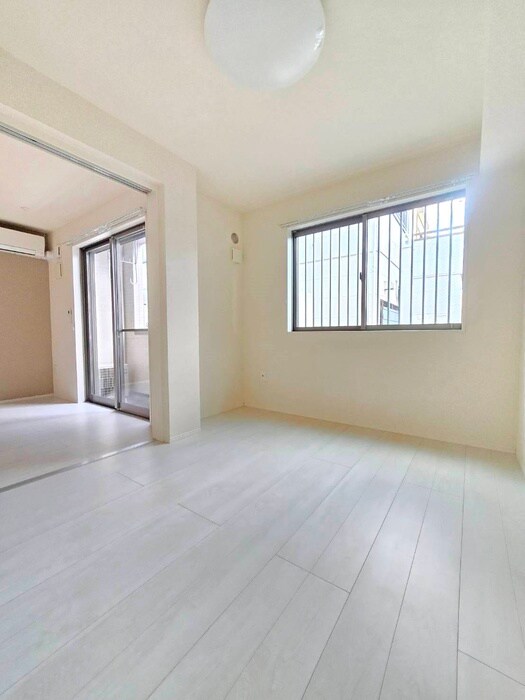 物件内観写真17　(居室)