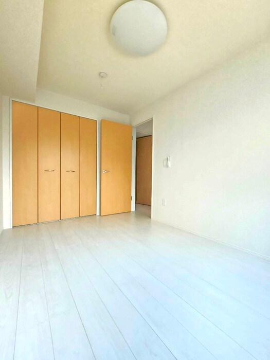 物件内観写真18　(居室)