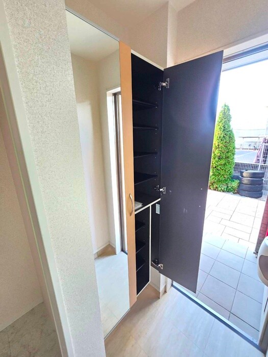 物件内観写真21　(靴箱)