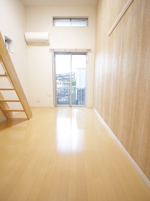 物件内観写真7　(居室)