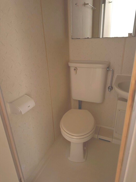 物件内観写真11　(トイレ)