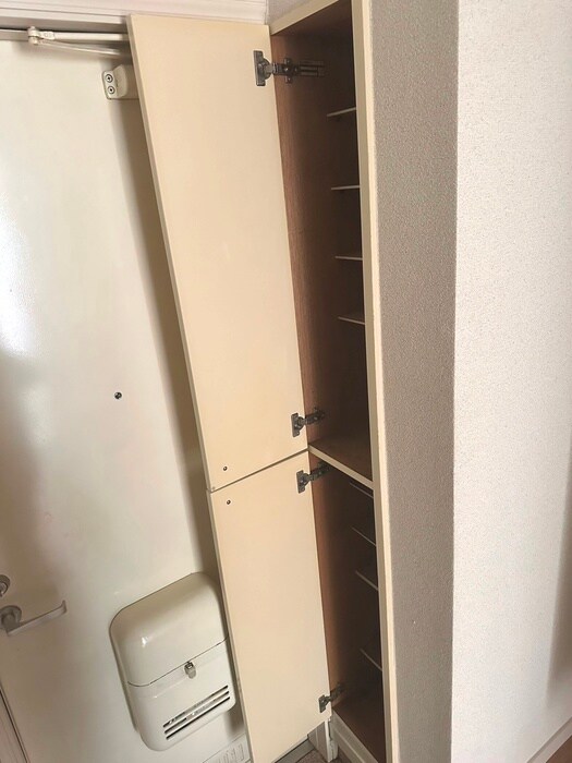 物件内観写真16　(靴箱)