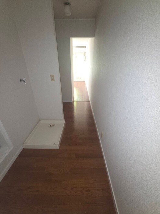 物件内観写真17　(廊下)