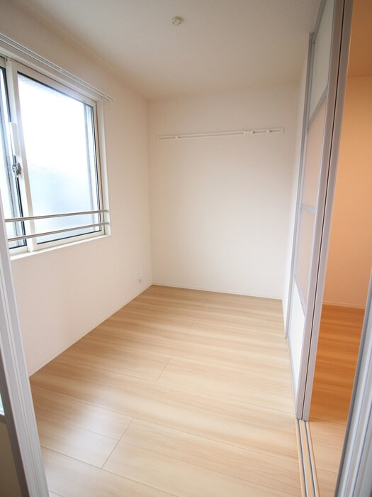 物件内観写真18　(居室)