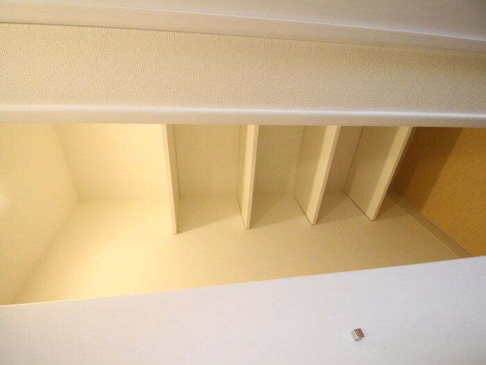 物件内観写真8　(靴箱)