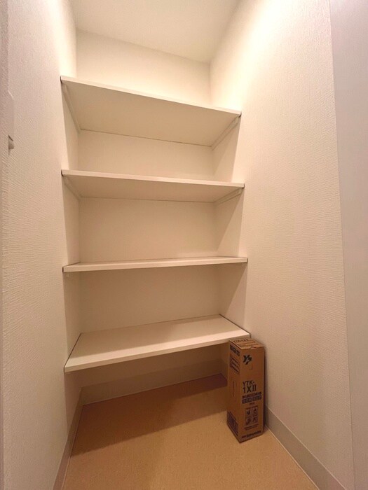 物件内観写真16　(靴箱)