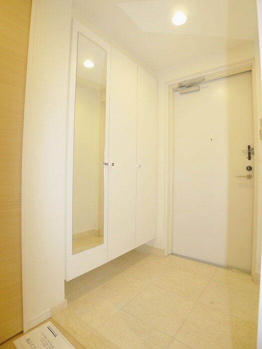 物件内観写真16　(靴箱)