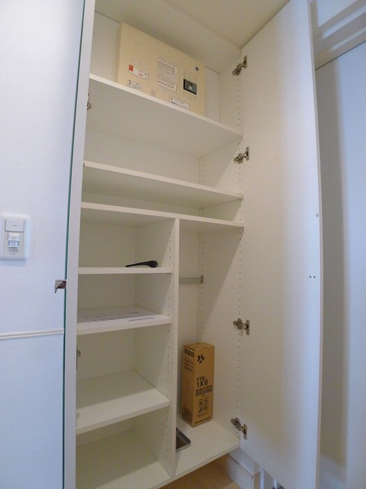 物件内観写真16　(靴箱)