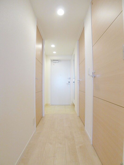 物件内観写真18　(廊下)