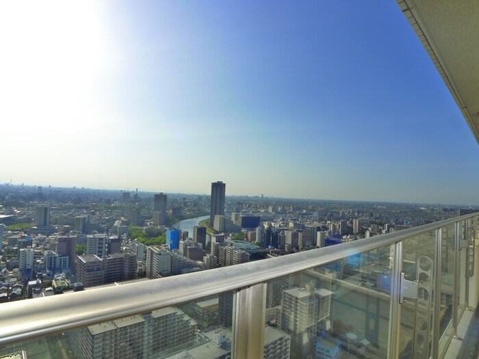 物件内観写真22　(室内からの展望)