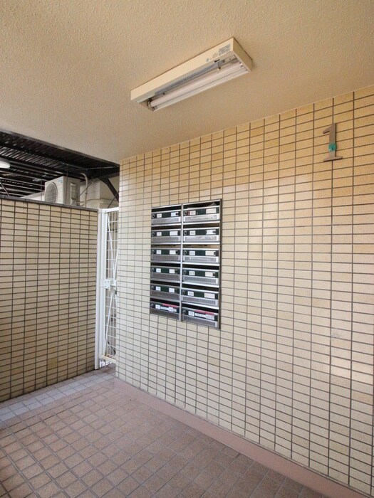 物件外観写真3　(建物設備)