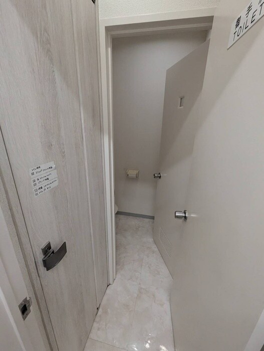 物件内観写真12　(トイレ)