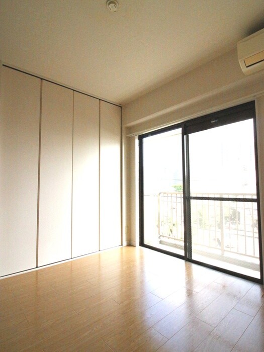 物件内観写真18　(居室)