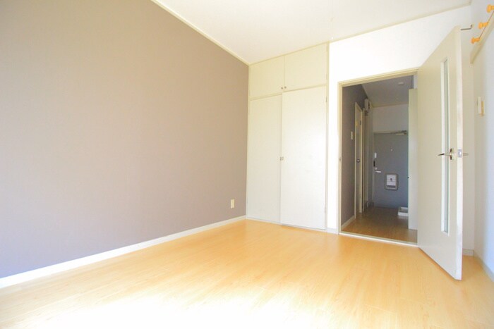 物件内観写真10　(居室)