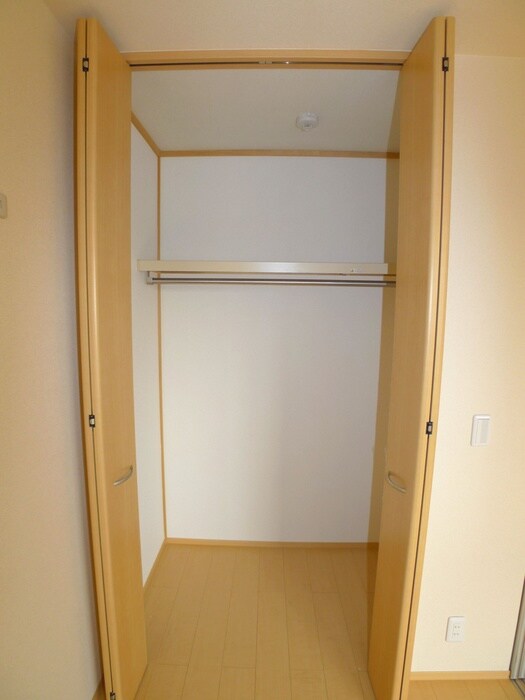 物件内観写真14　(収納)