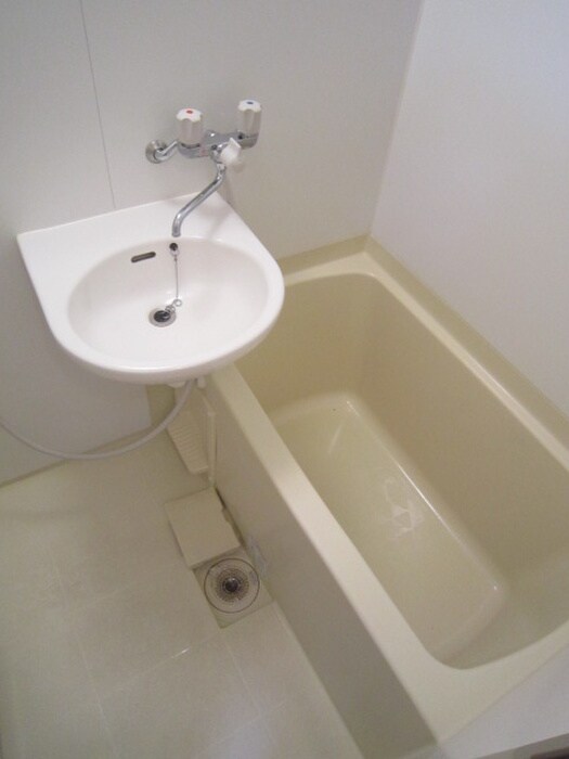 物件内観写真13　(バス／シャワールーム等)