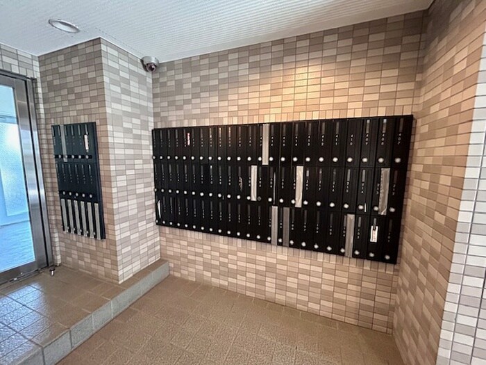 物件外観写真4　(建物設備)