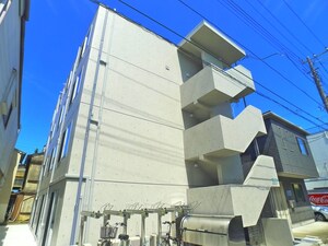 LANDS梅島外観写真