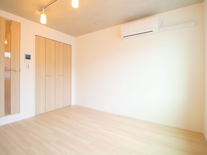 物件内観写真20　(居室)