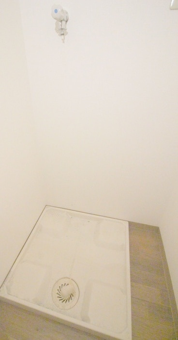 物件内観写真17　(洗濯機置場)