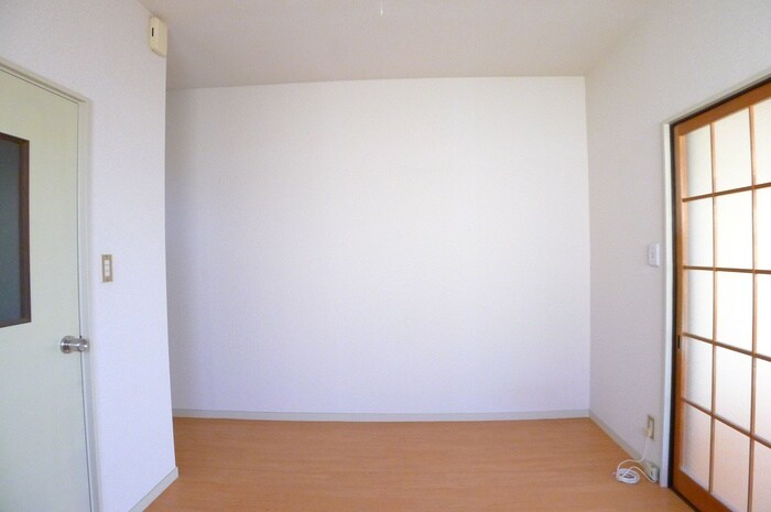 物件内観写真22　(居室)