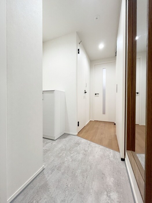 物件内観写真18　(廊下)