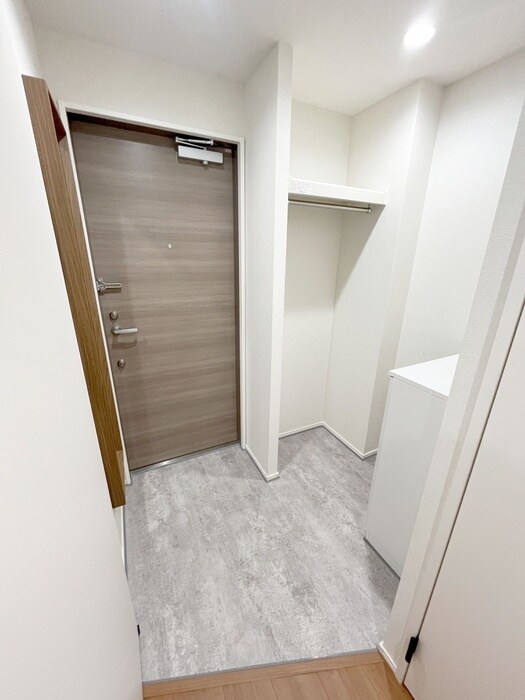 物件内観写真20　(玄関)