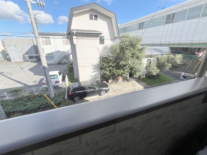 物件内観写真22　(室内からの展望)