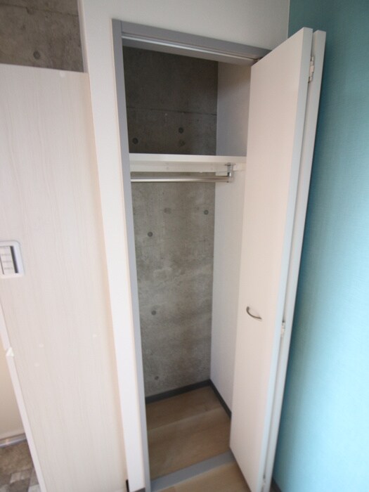 物件内観写真9　(収納)