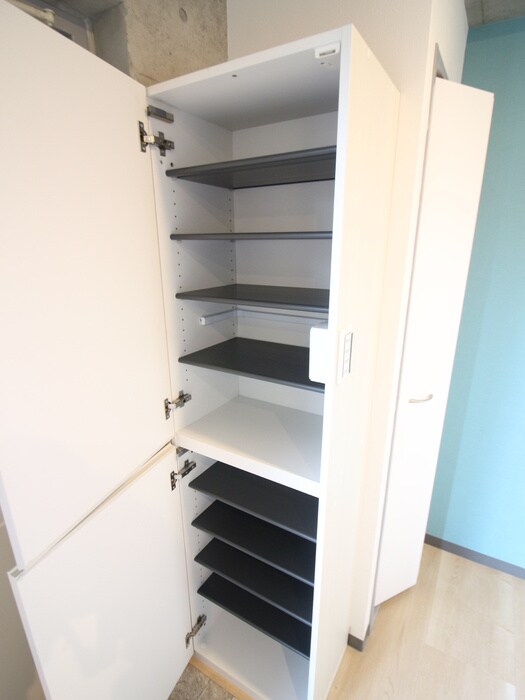 物件内観写真15　(靴箱)