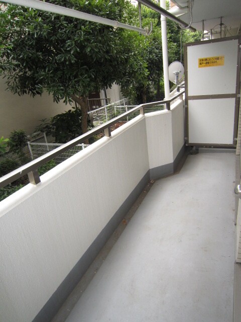 物件内観写真8　(ベランダ・バルコニー)