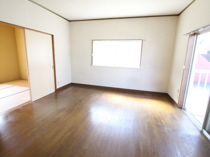 物件内観写真7　(居室)