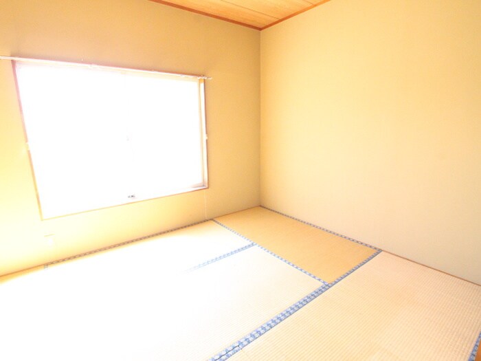 物件内観写真10　(居室)