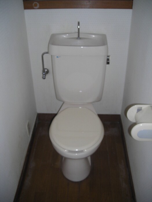 物件内観写真15　(トイレ)