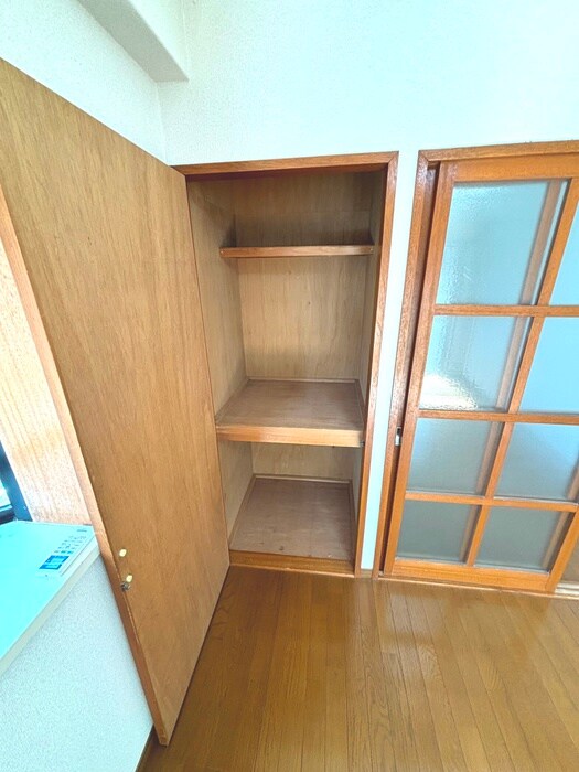物件内観写真11　(収納)