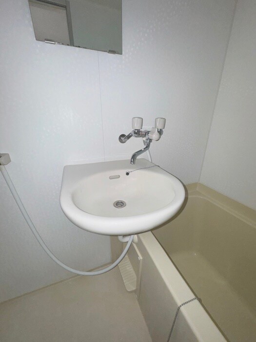 物件内観写真10　(洗面)