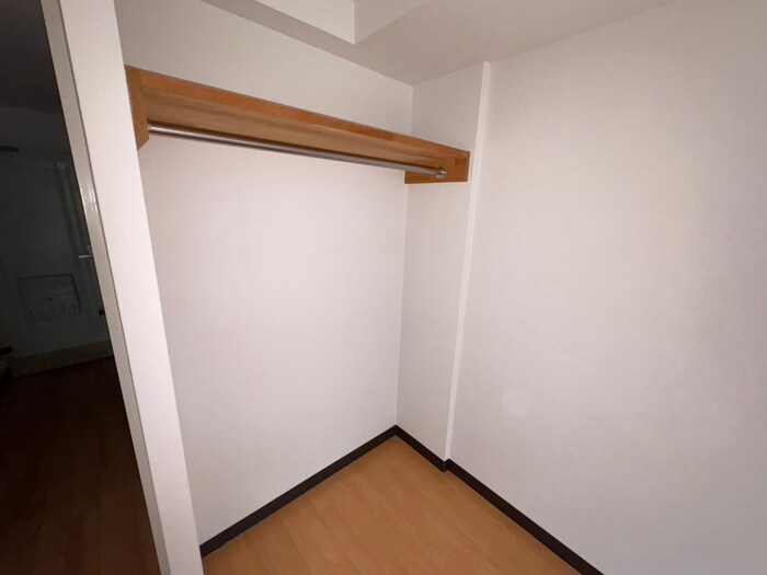 物件内観写真13　(収納)