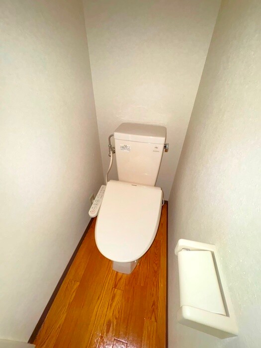 物件内観写真13　(トイレ)