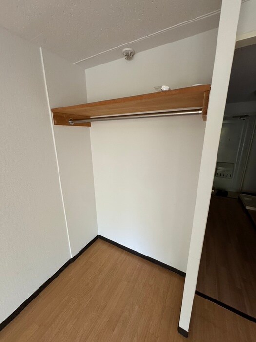 物件内観写真18　(収納)