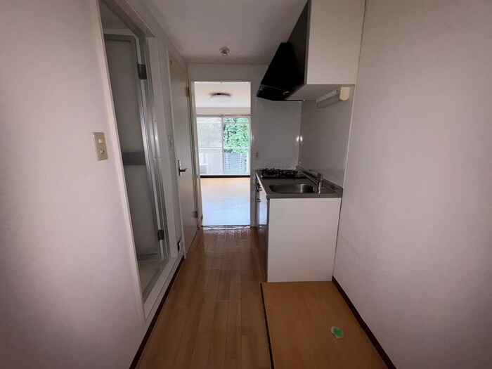 物件内観写真19　(廊下)