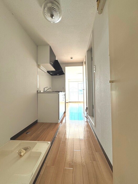 物件内観写真19　(居室)