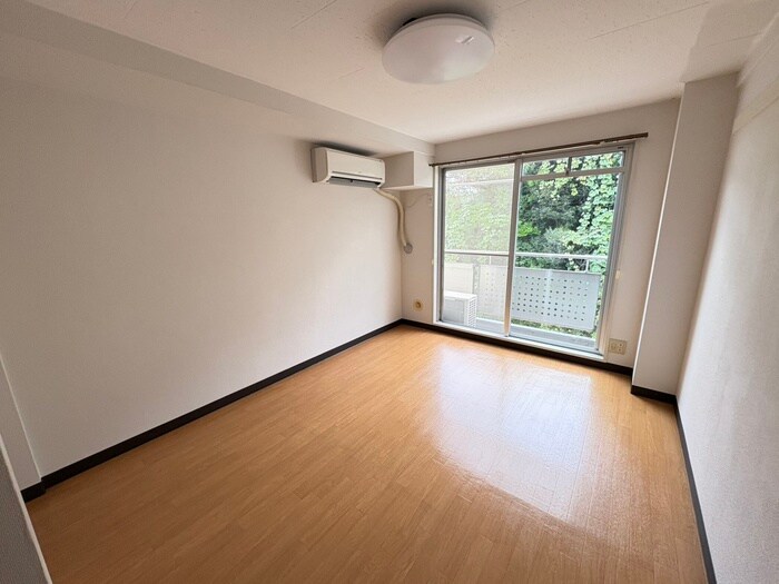 物件内観写真22　(居室)