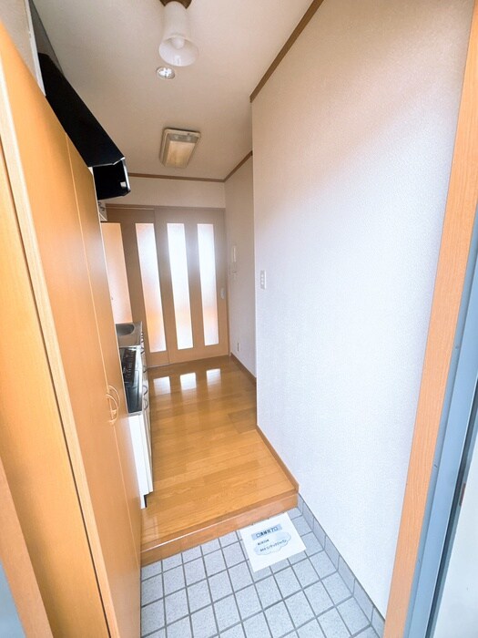 物件内観写真8　(廊下)