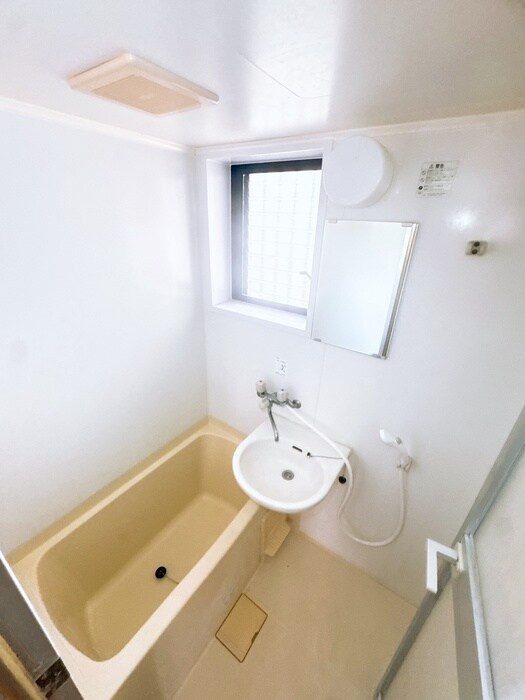 物件内観写真12　(バス／シャワールーム等)