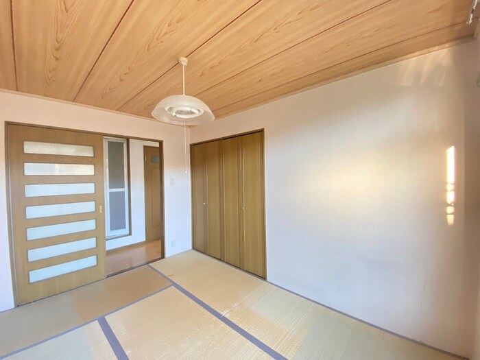 物件内観写真8　(居室)