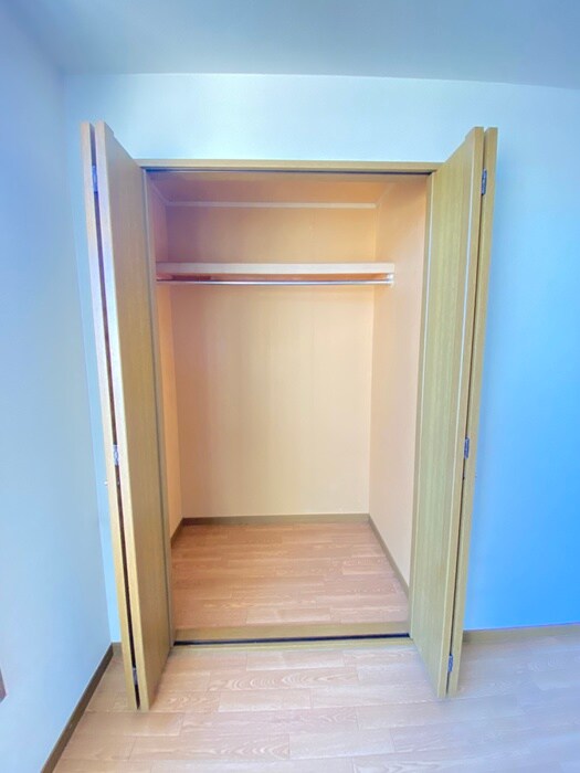 物件内観写真11　(収納)